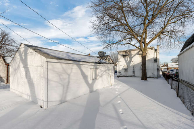 Rausch, Eastpoint, Michigan, 4 Bedrooms Bedrooms, ,2 BathroomsBathrooms,Single Family,Sold,Rausch,1043