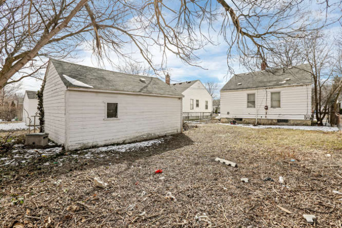 Elkhart, Harper Woods, Michigan, 3 Bedrooms Bedrooms, ,1 BathroomBathrooms,Single Family,Sold,Elkhart,1048