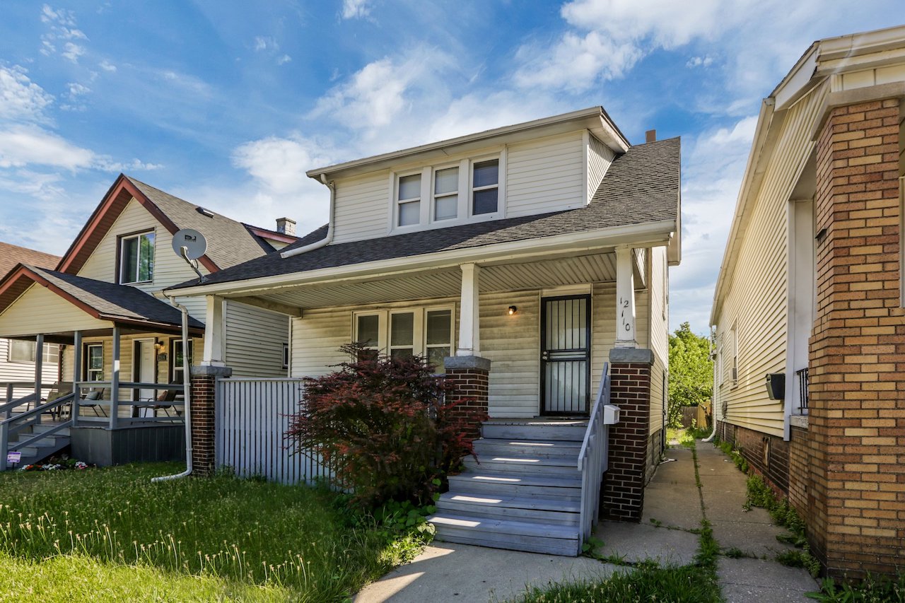 Nagel, Hamtramck, Michigan, 3 Bedrooms Bedrooms, ,2 BathroomsBathrooms,Single Family,For Sale,Nagel,1051
