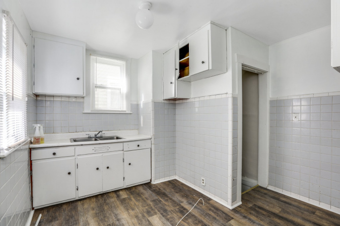 Nagel, Hamtramck, Michigan, 3 Bedrooms Bedrooms, ,2 BathroomsBathrooms,Single Family,For Sale,Nagel,1051