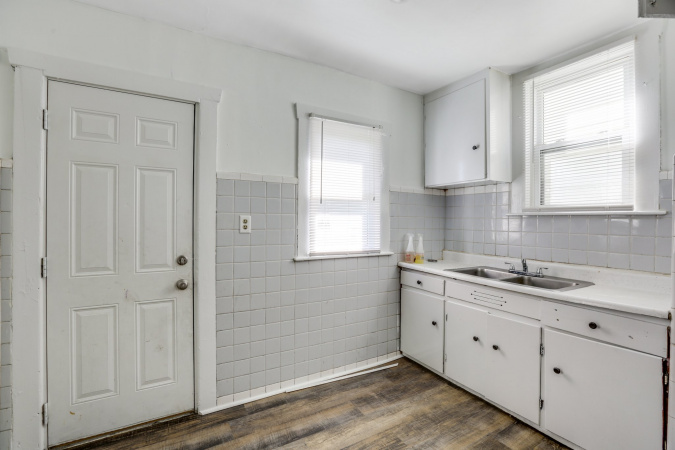 Nagel, Hamtramck, Michigan, 3 Bedrooms Bedrooms, ,2 BathroomsBathrooms,Single Family,For Sale,Nagel,1051