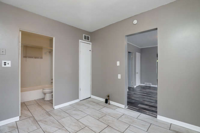 Michigan, 2 Bedrooms Bedrooms, ,1 BathroomBathrooms,Single Family,Sold,1057
