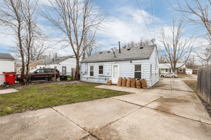 Michigan, ,Single Family,Sold,1074