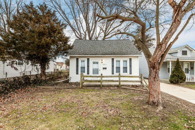 Michigan, ,Single Family,Sold,1076